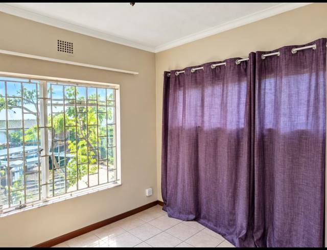 1 BEDROOM PROPERTY TO RENT IN LODEYKO